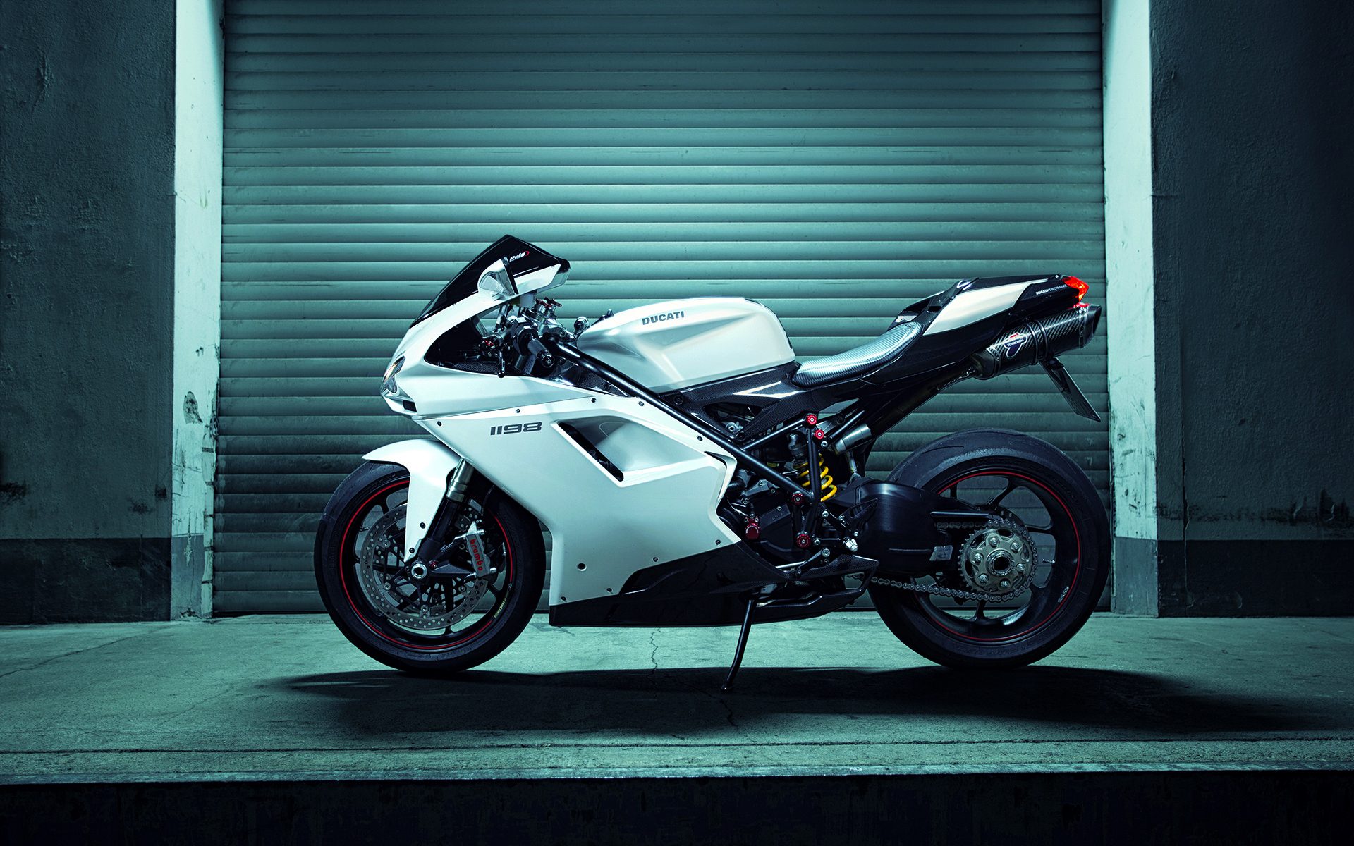 Ducati 1198 Superbike325284920